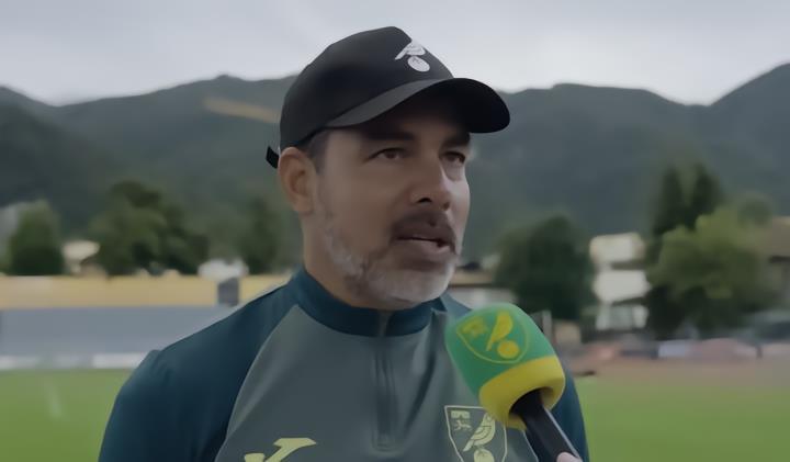 诺维奇主帅：球场情况让两队很难创造机会，我们让出了控球权