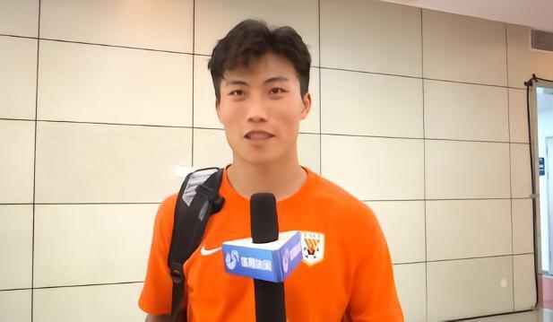 谢文能：在家乡打入首球很激动，期待为泰山队作出更大贡献