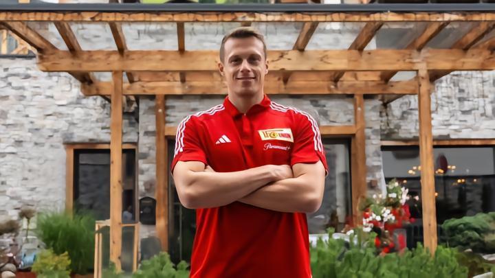 官方：柏林赫塔门将施沃洛夫自由转会加盟柏林联合