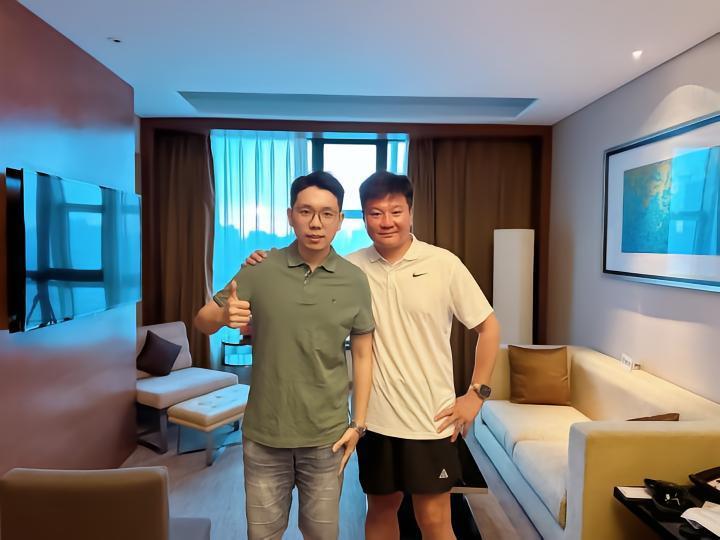 今天和李金羽指导一起聊了梅州vs山东的比赛，比赛