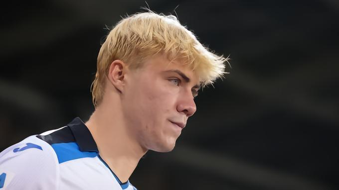 罗马诺：曼联今天和亚特兰大直接谈判，报价超过6000万欧元