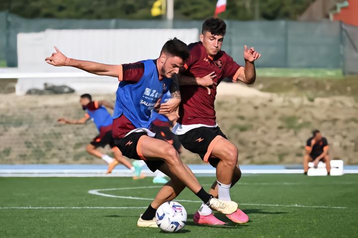 萨勒尼塔纳医务室——马焦雷，明天接受检查