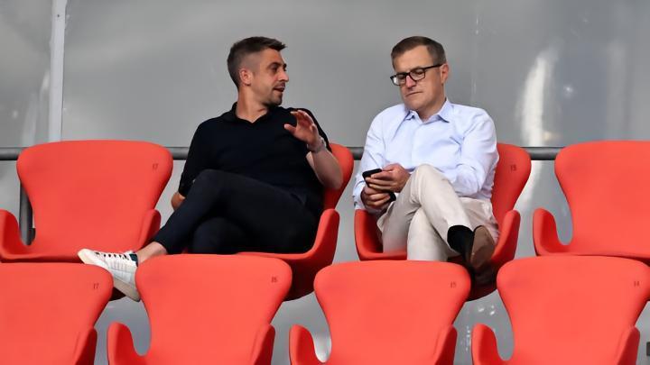 德天空：拜仁高层没期望今天能谈妥凯恩转会，他们今晚回德国