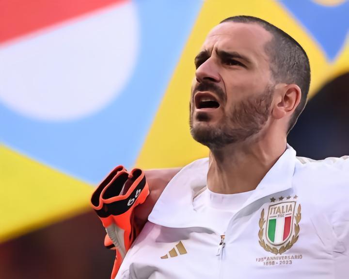 荷媒：博努奇被推荐给阿贾克斯，但贾府目前没有计划签下他