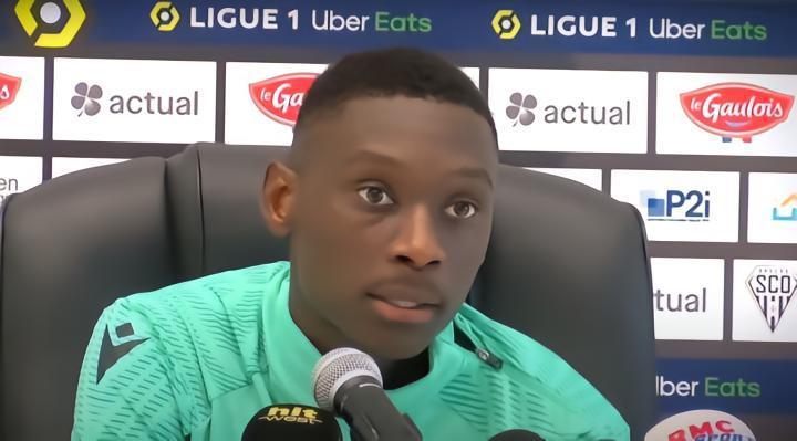 德天空：巴黎再次与穆阿尼展开谈判，法兰克福在努力留下球员