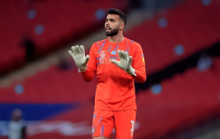 体图：拉亚换成了和萨内一样的经纪人，对他的竞争变得开放