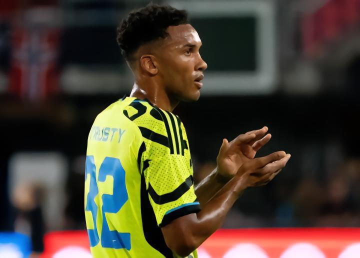 罗马诺：阿森纳中卫特拉斯蒂将加盟谢菲联，转会费500万英镑