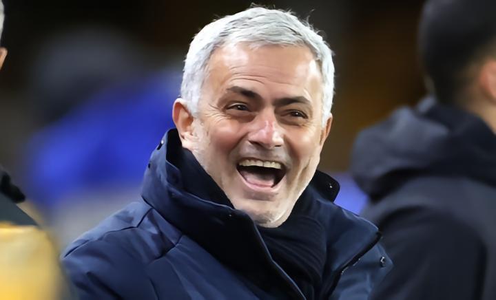 每体：打两份工，罗马主帅穆里尼奥将担任沙特马赫德体院顾问