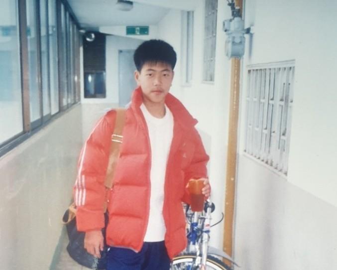 金英权：高中时期为了买球鞋，去工地打工赚钱