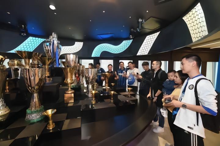 【国米官方合作】米兰德比！铁杆带您深度探营国际米兰！