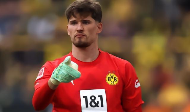 多特官方：科贝尔因轻伤停止本周训练，默尼耶伤缺数周