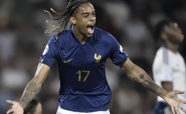 世体：替代登贝莱，法国边锋巴尔科拉和巴萨联系在了一起