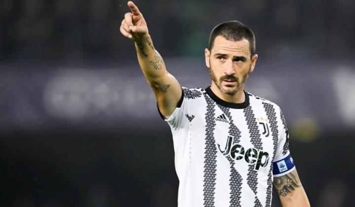 记者：博努奇和阿贾克斯近期将正式接触，尤文正在等待结果