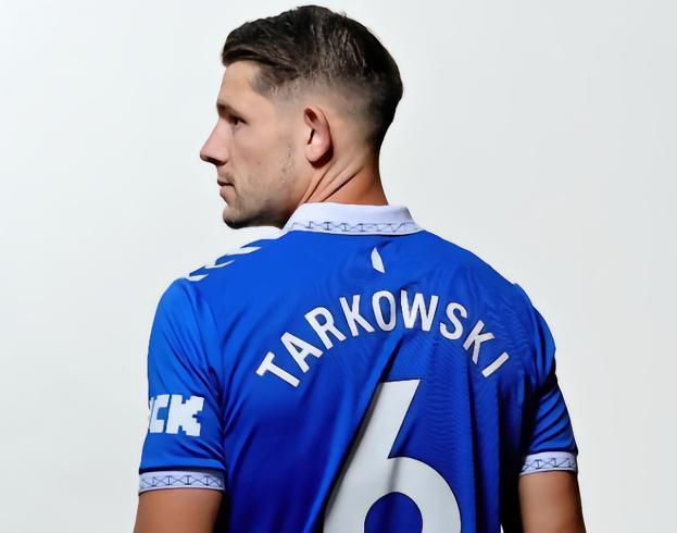 埃弗顿官方：阿里新赛季穿20号；塔尔科夫斯基改穿6号