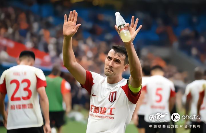 绝平进球被吹不可怕，可怕的是中超裁判真不能这么吹！