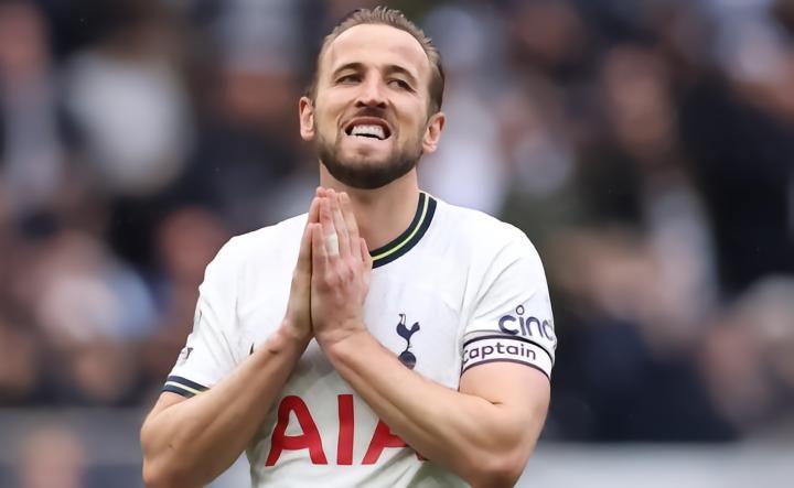 英媒：热刺不担心拜仁设的期限，无惧凯恩明夏自由转会的可能