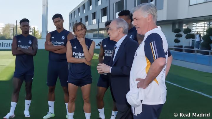 皇马主席弗洛伦蒂诺与球员和教练组会面，祝球队新赛季好运
