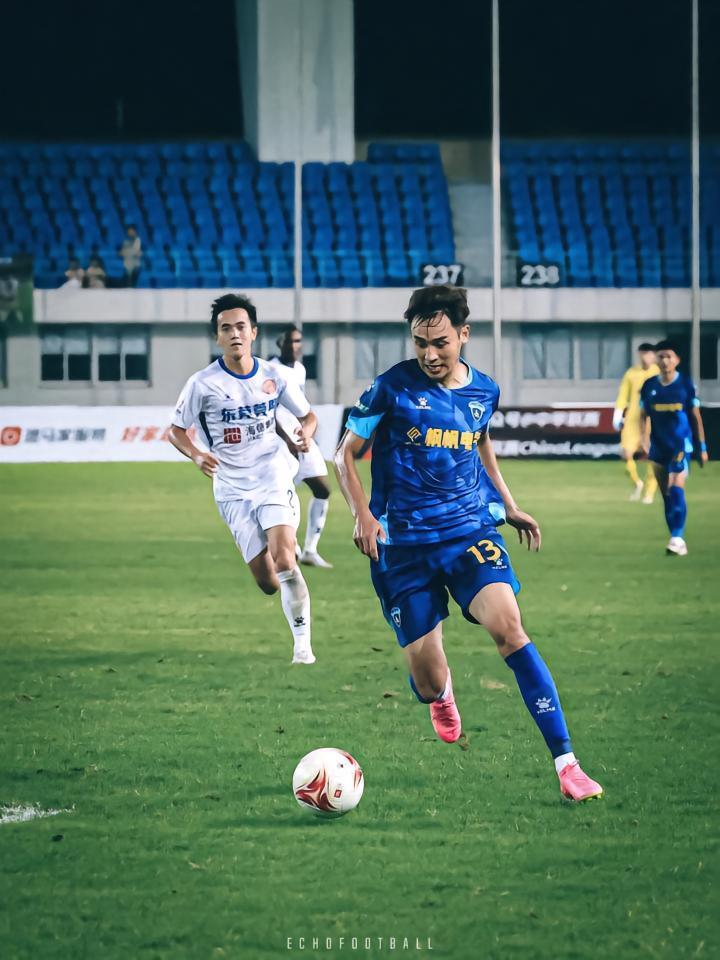 在经历了一堂人生之课后，吴兴涵终于回到了球场。自