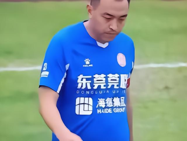 国内田径专家：一看国足球员体型就不行，严重缺乏体