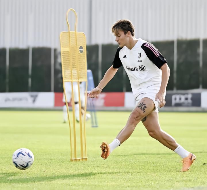 斯基拉：法乔利已经加入了新的经纪公司CAA Stellar