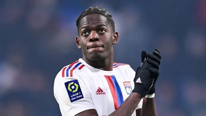 罗马诺：莱比锡越来越接近签下卢克巴，谈判已进入关键阶段