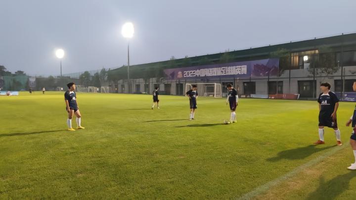 网络杯次轮：去哪儿网10-0虎嗅网，上半场轰入9球