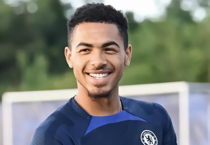 科尔威尔：新赛季我想赢得冠军，希望未来能赢得不止一座奖杯