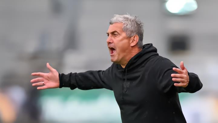 主教练马德开玩笑：卢斯特瑙现在面临“降级的严重危险”