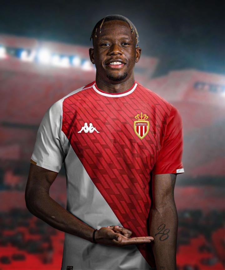 罗马诺：扎卡里亚今天抵达摩纳哥明天签约，24小时内完成交易