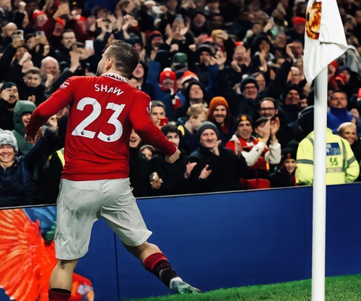 卢克-肖：新赛季曼联要赢下不止一座奖杯，去年开局太慢热了