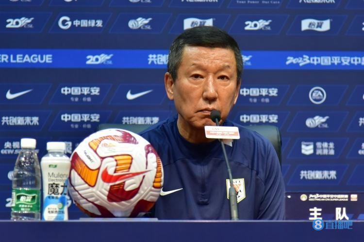 崔康熙：帕托遭遇脚踝内侧的伤病 费莱尼出场后完成了任务