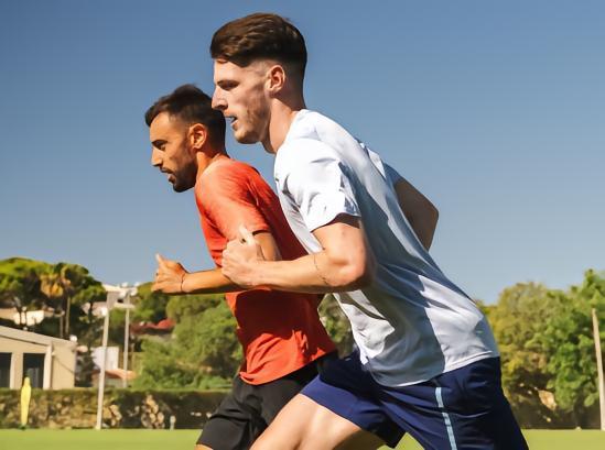 在英超最难对付的球员？B费：坎特、罗德里、赖斯