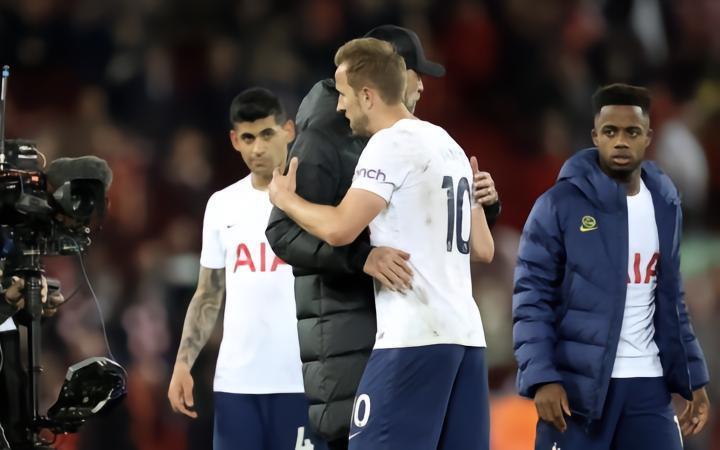 克洛普：凯恩是世界级球员，但他已经不是最年轻的了