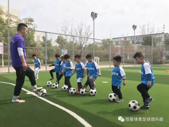 在中国踢球的孩子，真的没有前途吗？