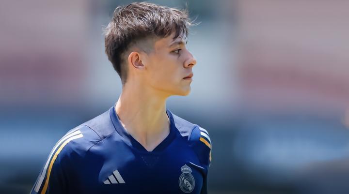 皇马官方：居莱尔已接受右膝盖关节镜手术