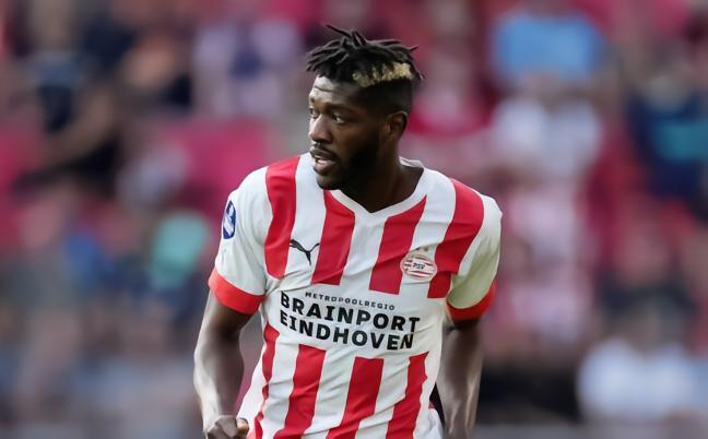 记者：目前桑加雷不是拜仁的引援目标，双方没有展开谈判