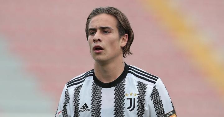 记者：尤文不会出售伊尔迪兹，并很快会和他续约