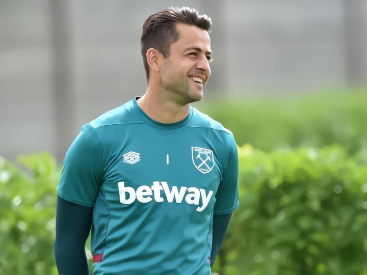 法比安斯基：赢得足总杯和欧协联，是我在英国最自豪的成就