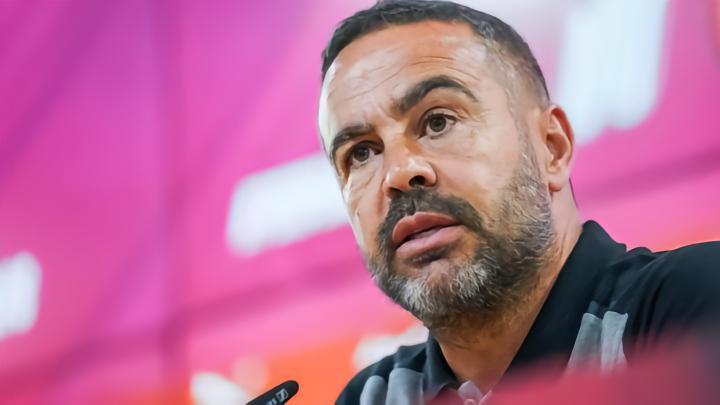 布拉加主帅：球队需要在输球后做出回应，要时刻鞭策自己前进