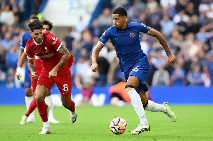 科尔威尔：小时候我在看台上呐喊，而现在我在球场里聆听呐喊