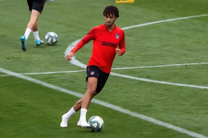 阿斯：哈维不反对菲利克斯加盟巴萨，只要新右后卫和中场到位