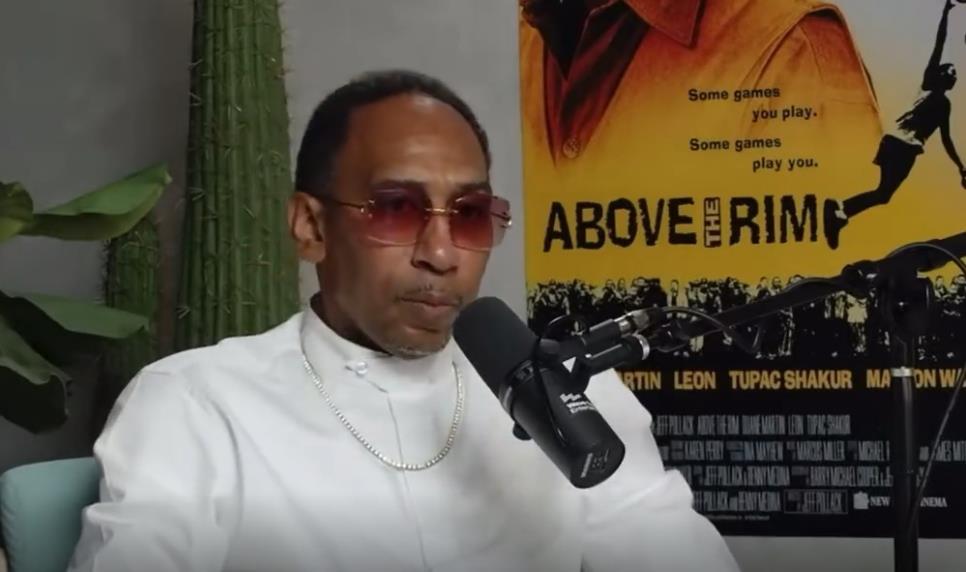 A-史密斯：詹姆斯说自己是世界最佳 那拜托打得不好不要转移话题好吗？