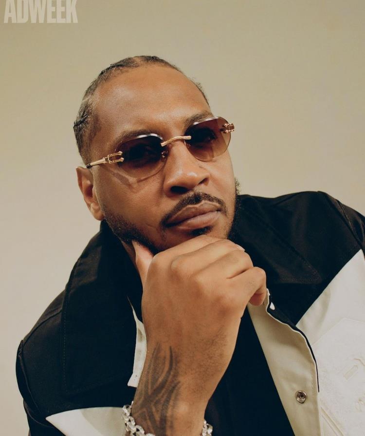 这气场！甜瓜INS晒出以其做主角的杂志封面 威少进行了点赞