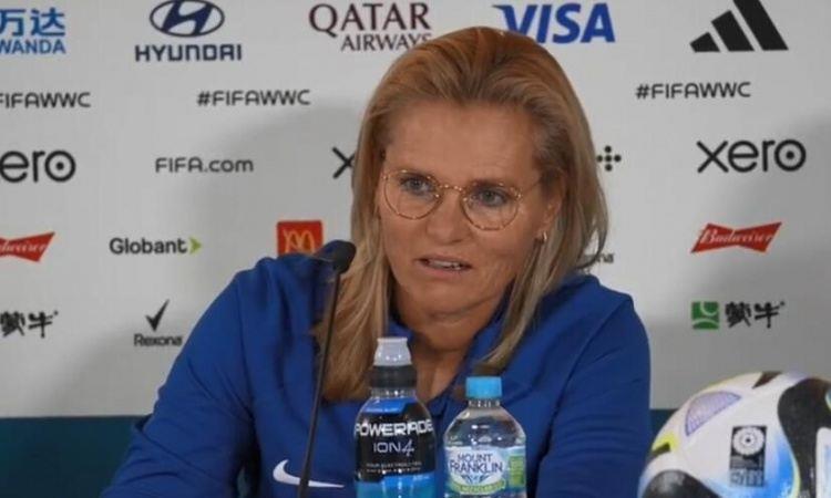 英格兰女足主帅：中国女足球员也能在英超竞争，这绝对是个机会