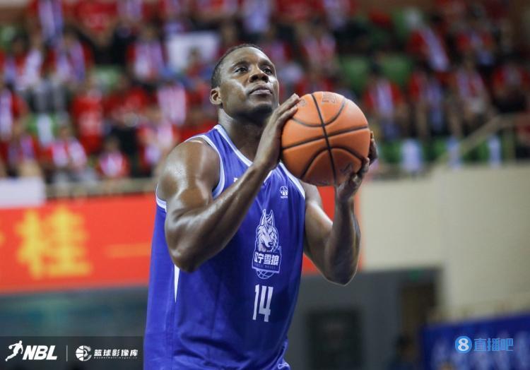 哈德森发文炮轰球队：教练和总经理不想让我上场 他们不喜欢我