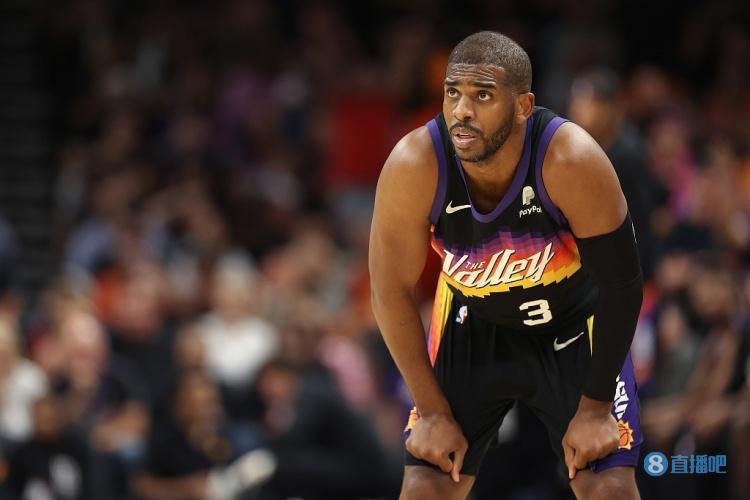 库里：新秀赛季前在保罗的训练营学到很多 很高兴和他一起打球