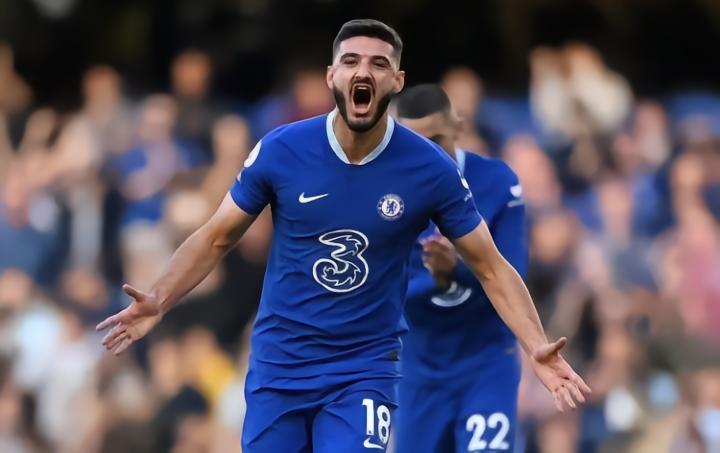 米体：米兰前锋引援头号目标是布罗亚，科隆博将很快租借离队