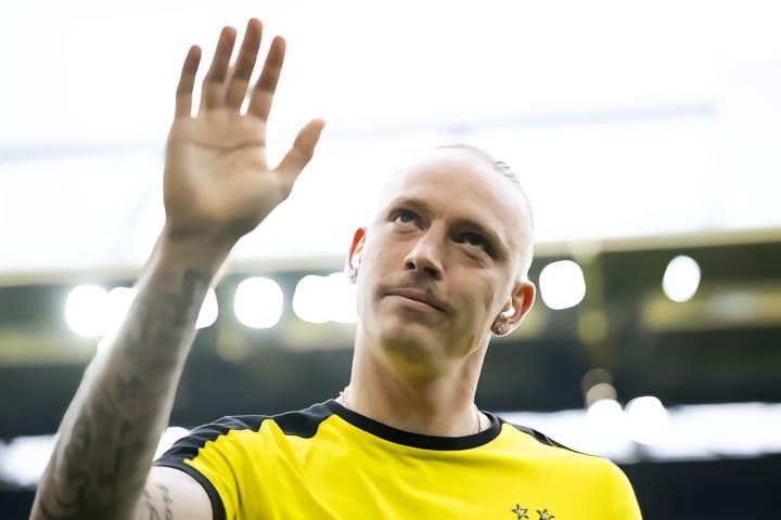 多特后卫沃尔夫：如果两年能赚1亿，我也可能会去沙特