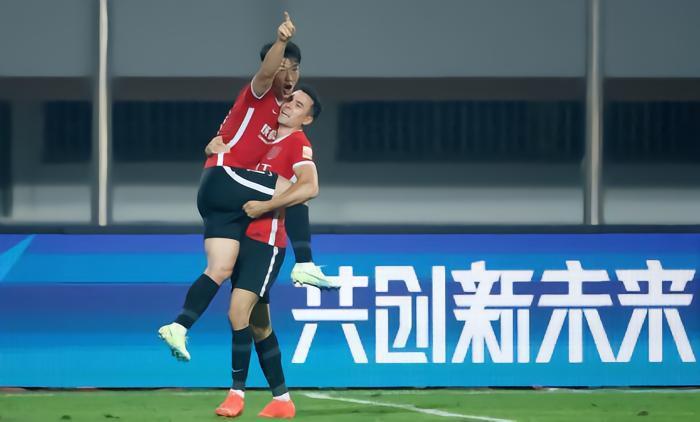 前瞻 | 成都蓉城vs武汉三镇激情对决