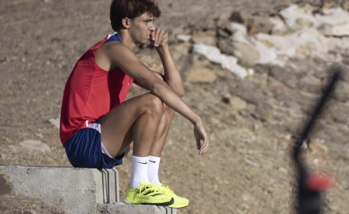 记者：菲利克斯因不适退出马竞今日训练